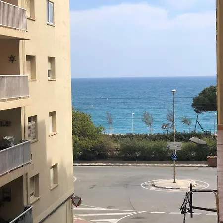 Apartamento En La Playa * Pineda de Mar